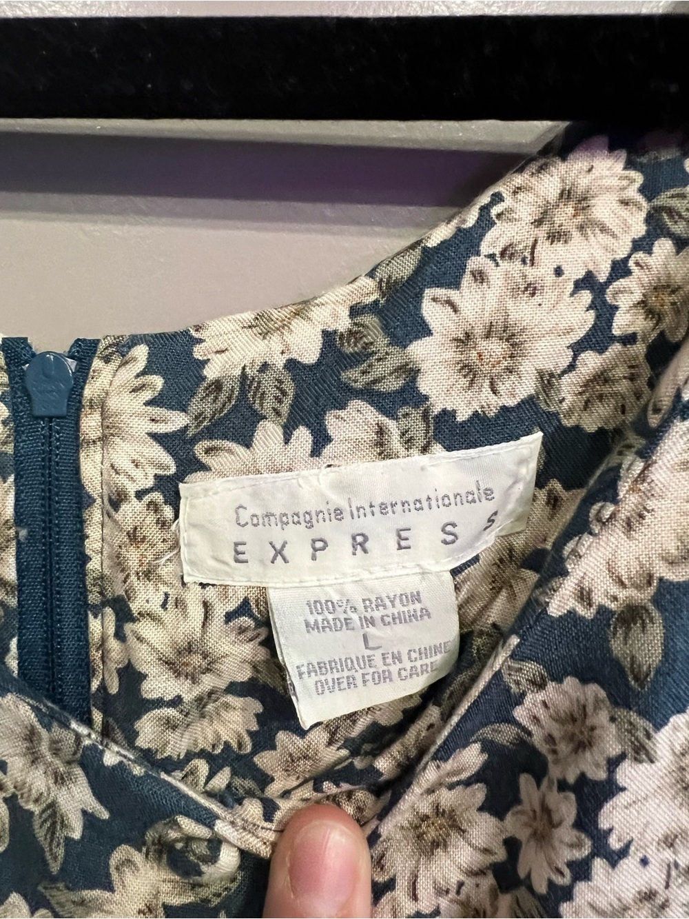 Compagnie Internationale Express Teal Floral Romper with Cream Daisy Print - Picture 2 of 9